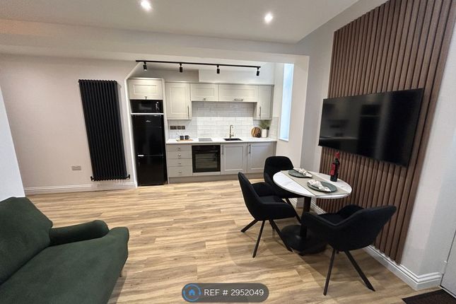 Studios  A High St, Rushden photo 3