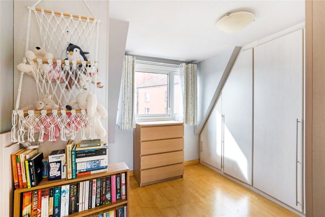 Dressing / Bed 4