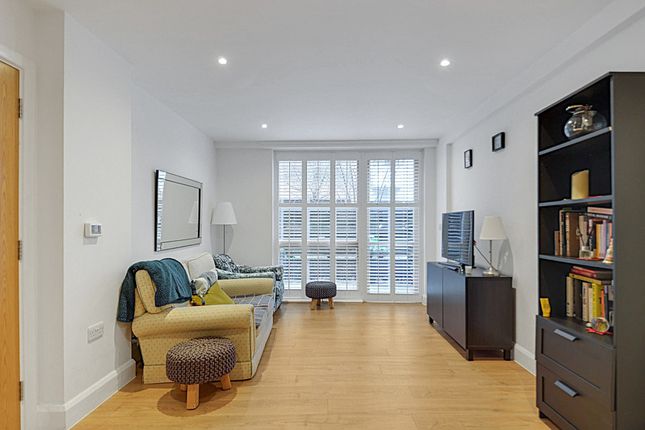 27 Violet Road, London, London E3 3XE, London photo 4