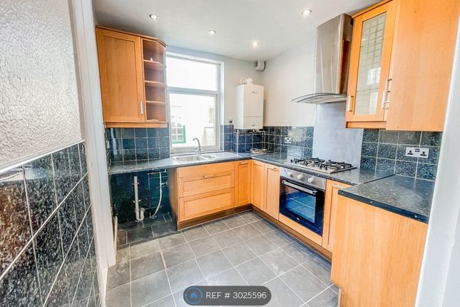 Bedford St, Darwen photo 3