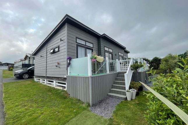 Thumbnail Lodge for sale in Ocean Heights Leisure Park, Maenygroes, New Quay