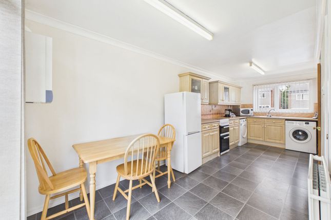 93 Sneinton Road, Nottingham photo 2