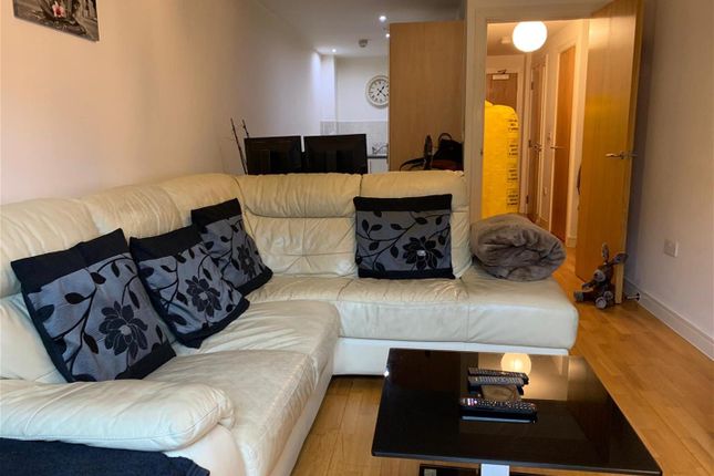 Flat to rent in Northern Angel, 15 Dyche Street, Manchester