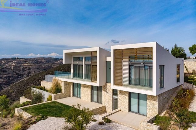 Villa for sale in Tsada, Paphos, Cyprus