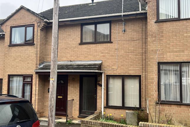 Thumbnail Terraced house for sale in Belvedere Terrace, Scarborough