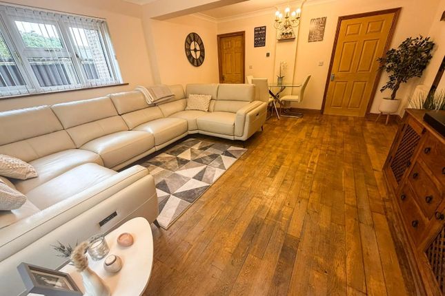 Jubilee House, 56A, Vicarage Road, Thetford photo 4