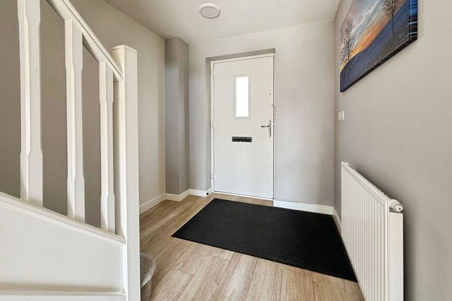 4, Tilley Close, Rowlands Gill photo 2