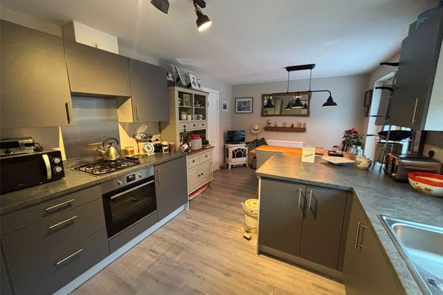 13, Yeoman Avenue, Pembrokeshire photo 5