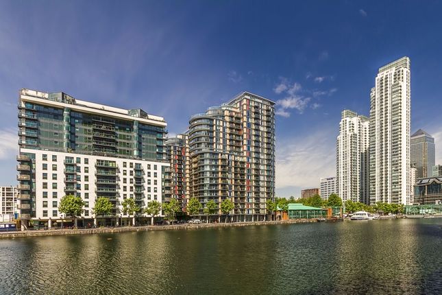 Flat to rent in Ability Place, 37-39 Millharbour