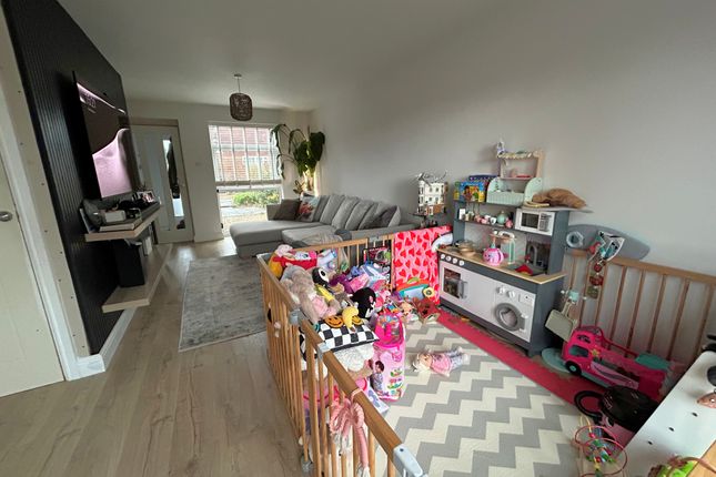 71 photo 3