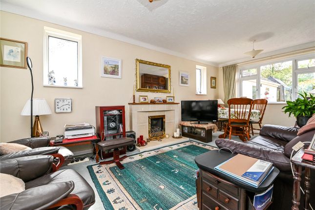 73, Osborne Road, Hampshire photo 3