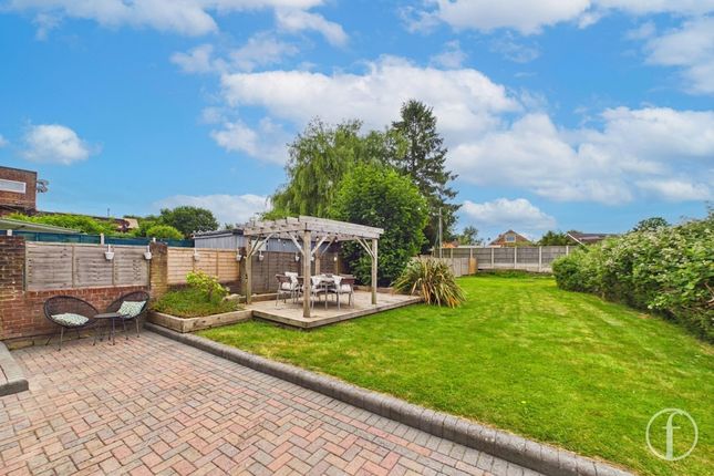 47 Catherington Lane, Waterlooville photo 4