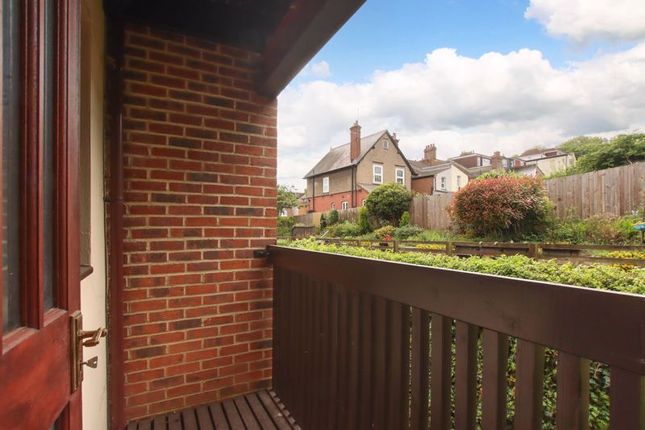 14 Gadeview, Cotterells, Hemel Hempstead photo 4