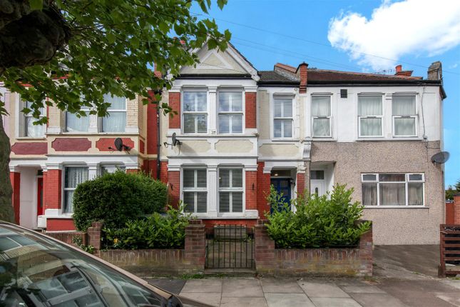 Terraced house to rent in Bowen Road, Harrow