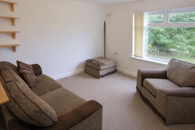 4, Campion Gardens, Gateshead photo 3