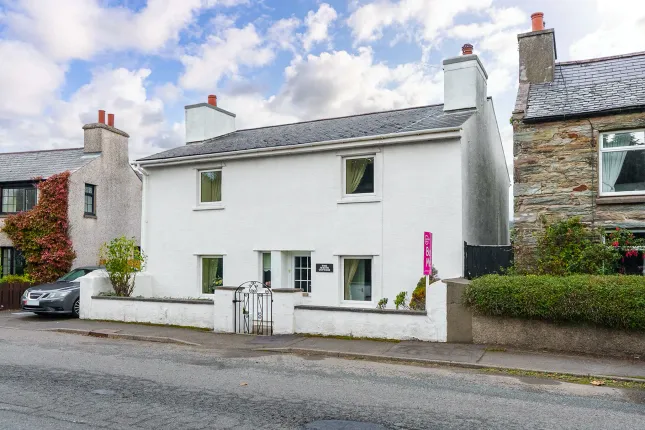 The White Cottage, Main Road, Colby photo 2