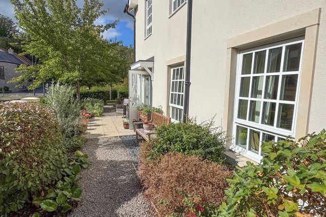 8, Barnhill Court, Chipping Sodbury photo 2