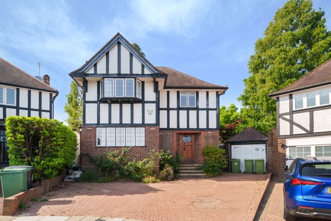 Thumbnail Detached house to rent in Beaufort Close, Ealing