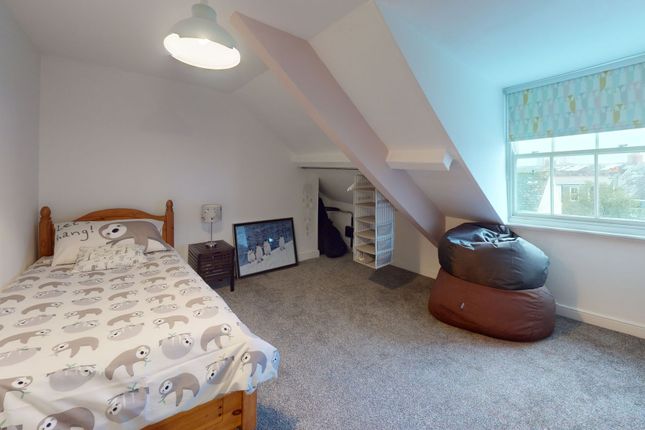 End terrace house for sale in Emma Place, Plymouth