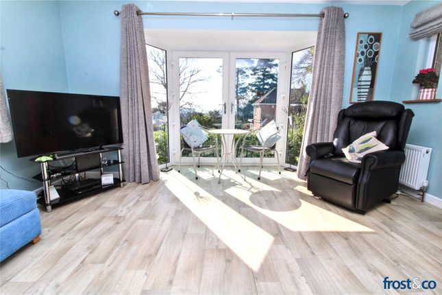 5, Glen Road, Poole photo 4