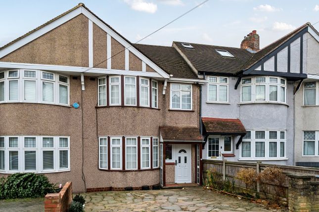 106, Selworthy Road, London photo 4