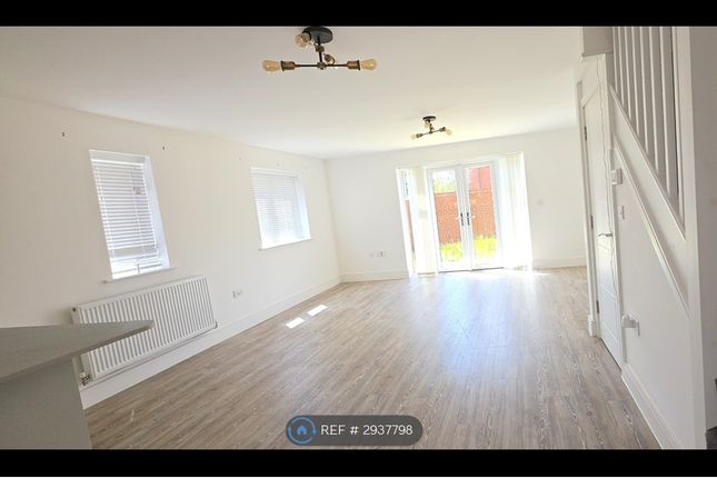Albertine Road, Langley, Maidstone, Kent photo 4