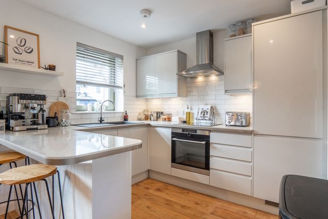 15, The Glebe, Kiltarlity photo 3