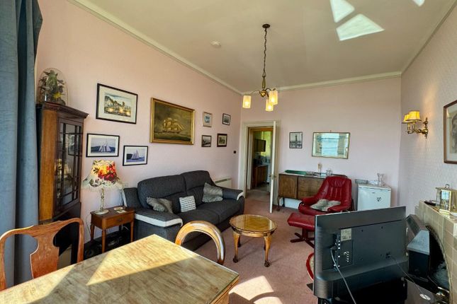 1/L, 15, West Bay Road, Millport photo 4