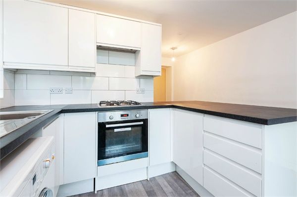 Flat for sale in Vicarage Road, Leyton, London