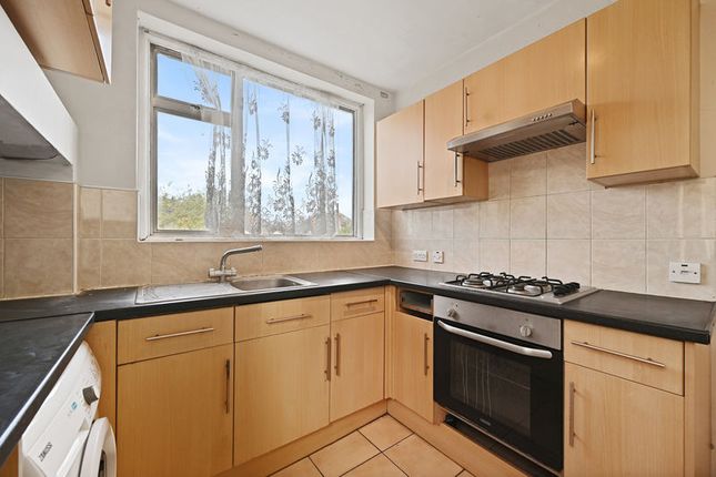 88, Elm Drive, North Harrow photo 3