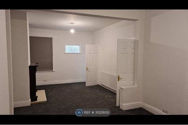 Doncaster Road, Goldthorpe, Rotherham photo 3