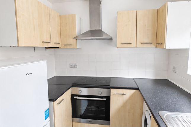 11, Petunia Court, Luton photo 5