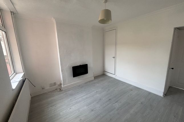 46, Lothair Road, Leicester photo 3
