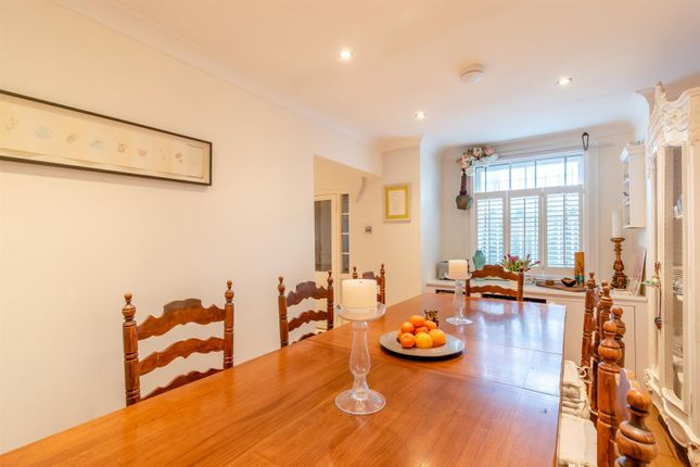 8639843-Interior08.Jpg