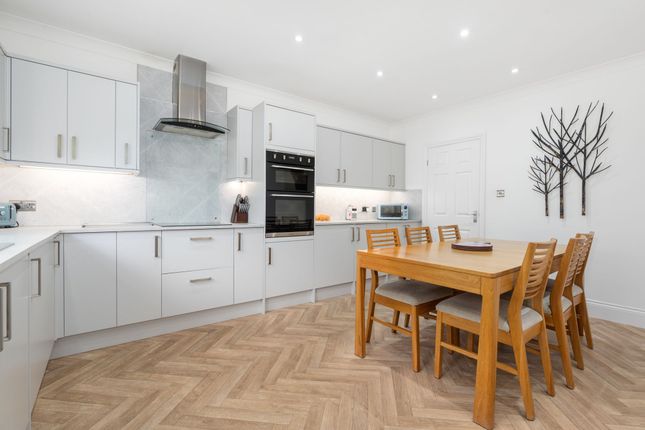 21 Carrick Park, Isle Of Man photo 3