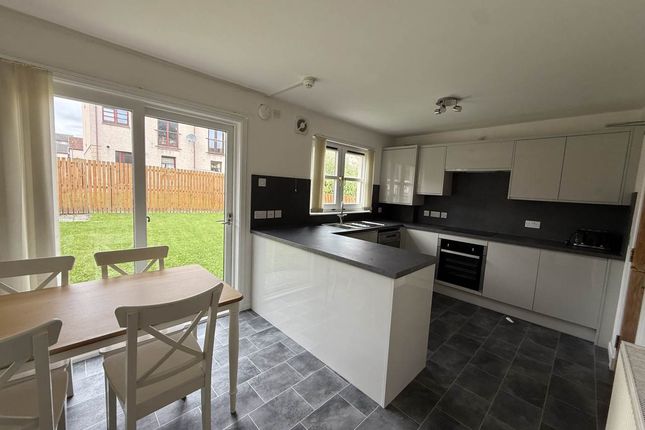 81 Blackness Road, Dundee photo 5
