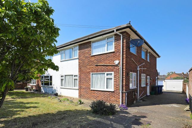 Thumbnail Flat to rent in Ferrymead Avenue, Greenford
