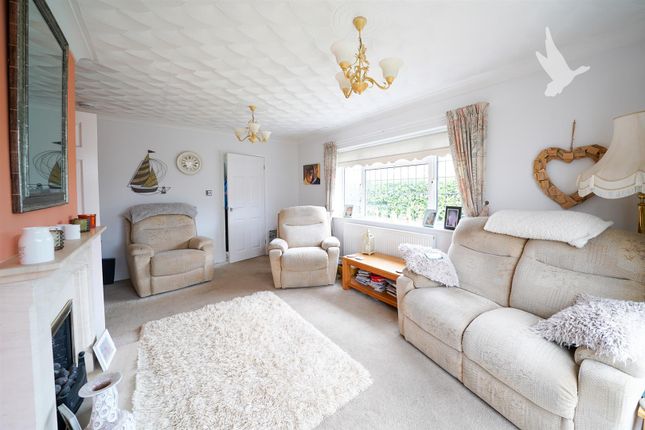 2, Firs Road, Colchester photo 4
