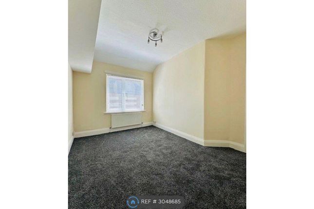B Beach Road, Thornton-Cleveleys photo 3