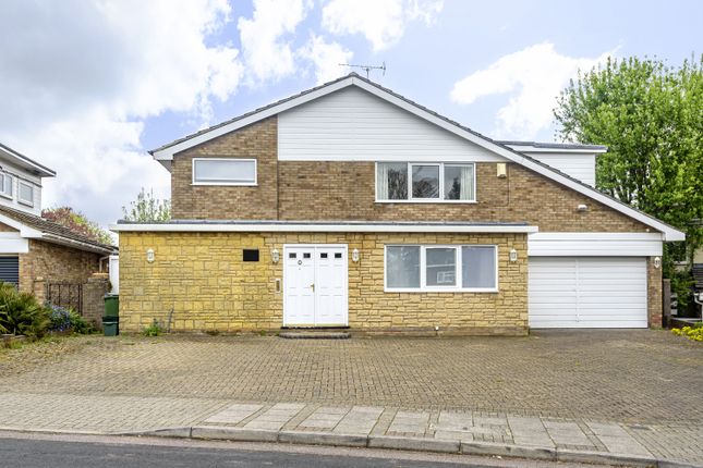 Thumbnail Detached house to rent in The Spinneys, Bickley, Bromley