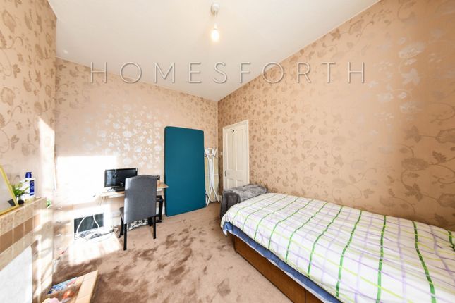 Terraced house for sale in Brent View Road, Hendon