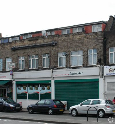 Sipson Road, West Drayton photo 5