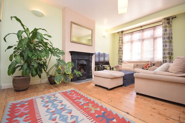 5, Blackbrook Lane, Bromley photo 2