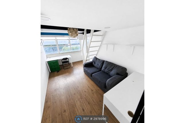 Theydon Road, Theydon Road, London photo 3