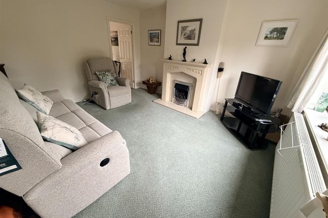 89, Orford Rise, Nuneaton photo 3