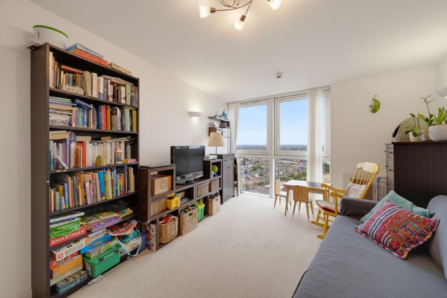 112 Argento Tower, Mapleton Road, Greater London photo 4