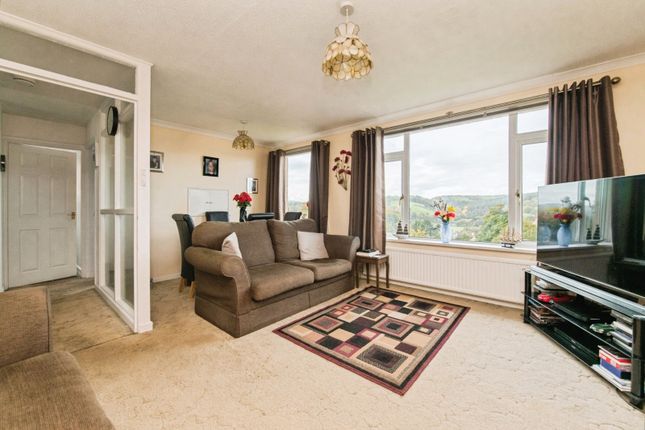 4, Woodleigh Close, Devon photo 3