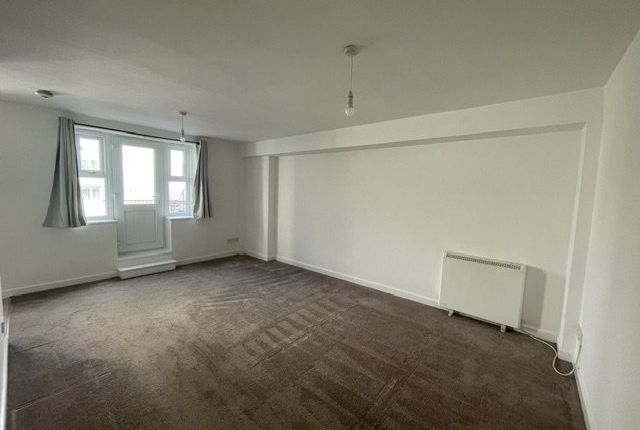 Flat 3, 39 St James's Street, BRIGHTON photo 4