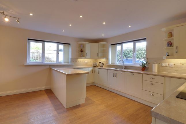 4 Hector Close, Dolton Winkleigh Devon, Winkleigh photo 4