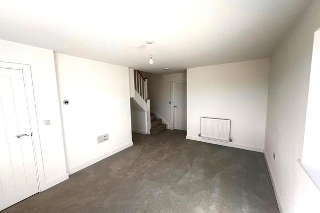 19, Dahlia Crescent, Spalding photo 3
